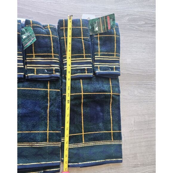2 VTG Kmart Trim A Home Towel Sets NOS Blue/ Green Plaid With Reindeer Christmas - Picture 5 of 8